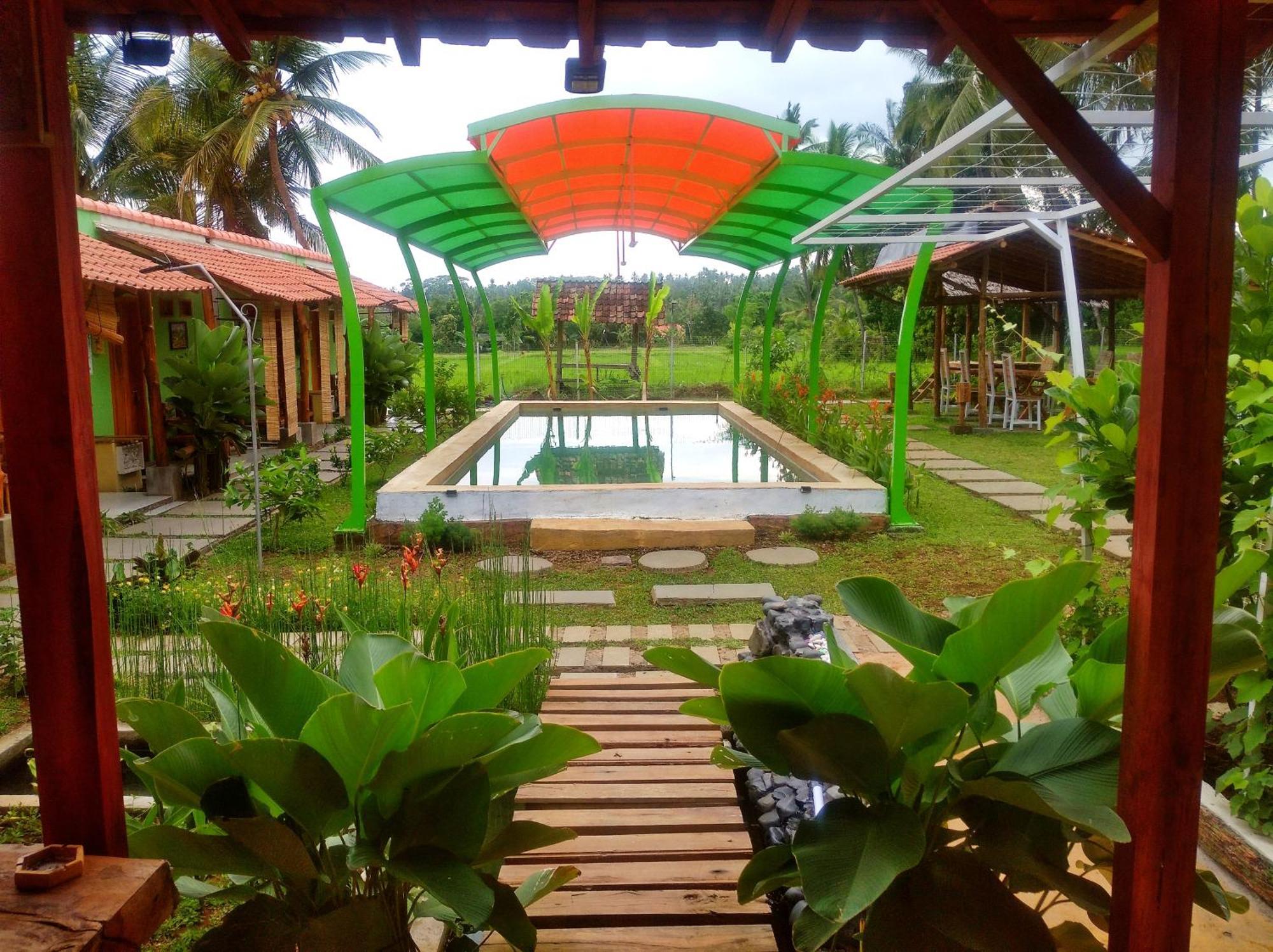 Wooden Kemiren Homestay Banyuwangi Banyuwangi  Exterior photo