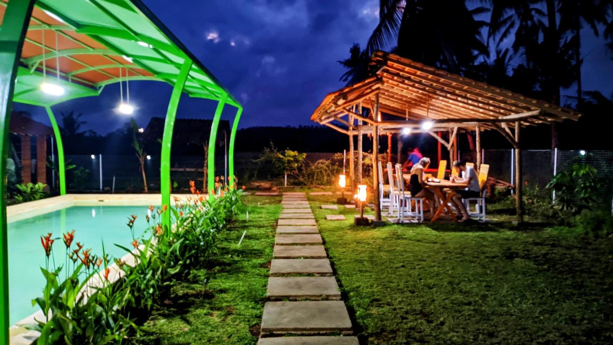 Wooden Kemiren Homestay Banyuwangi Banyuwangi  Exterior photo