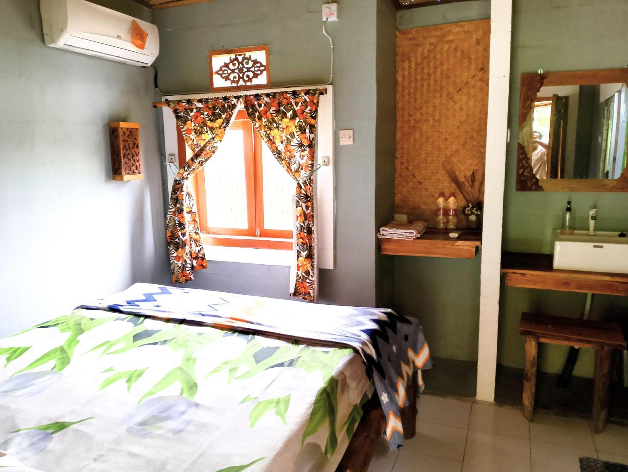 Wooden Kemiren Homestay Banyuwangi Banyuwangi  Exterior photo